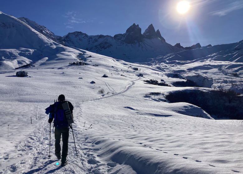 Découverte du Plateau des Aiguilles d’Arves – Randonnée en raquettes