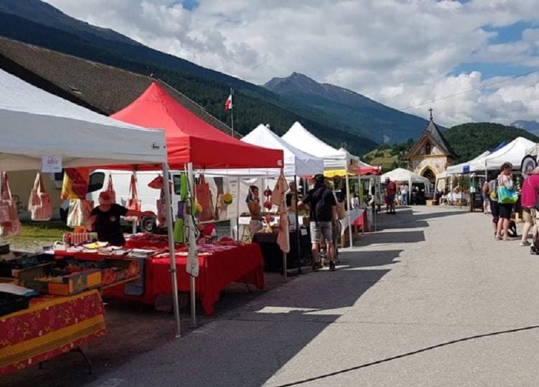 Marché des Artisans locaux