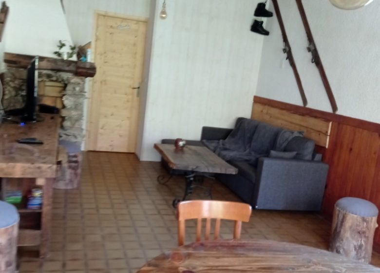 o lop isqui Appartement pied des pistes station albiez montrond12 personnes